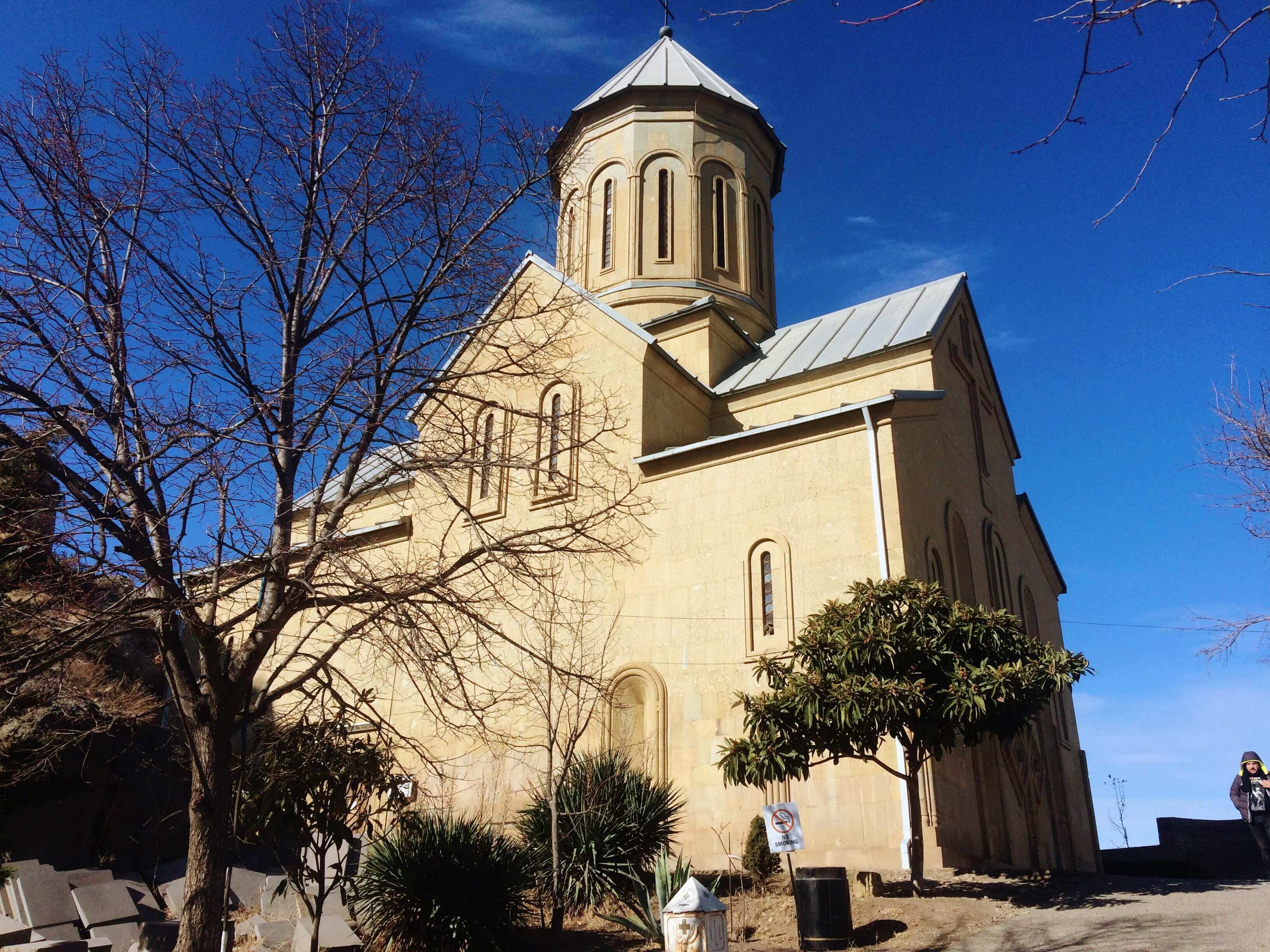 トビリシ観光定番!絶景のナリカラ要塞がRPGの世界だった。【ロープウェイ・徒歩でのアクセス】 Ça voir! -さぼわーる-